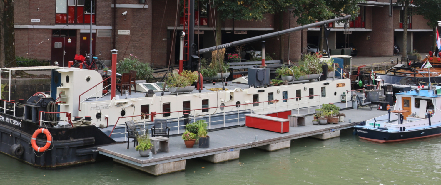 Logeerboot ligplaats centrum Rotterdam
